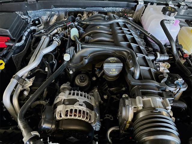 new 2025 Jeep Wrangler car, priced at $40,921