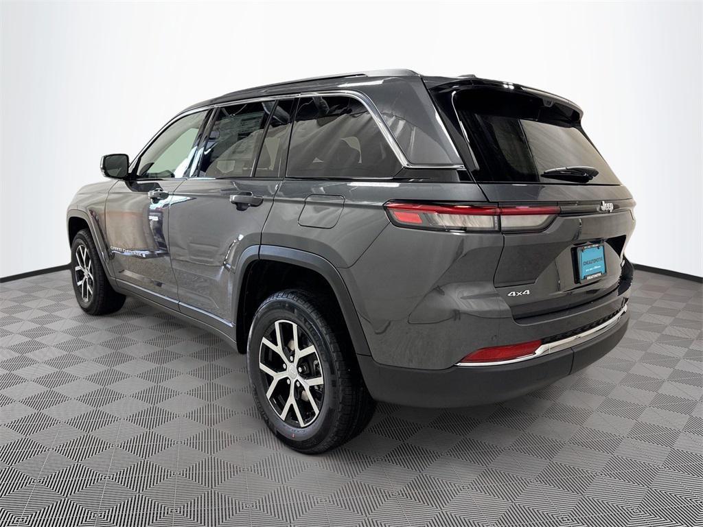 new 2025 Jeep Grand Cherokee car, priced at $47,283
