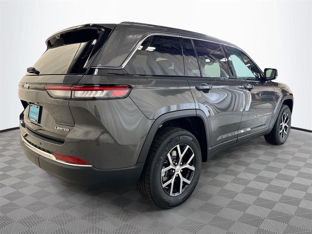 new 2025 Jeep Grand Cherokee car, priced at $47,283