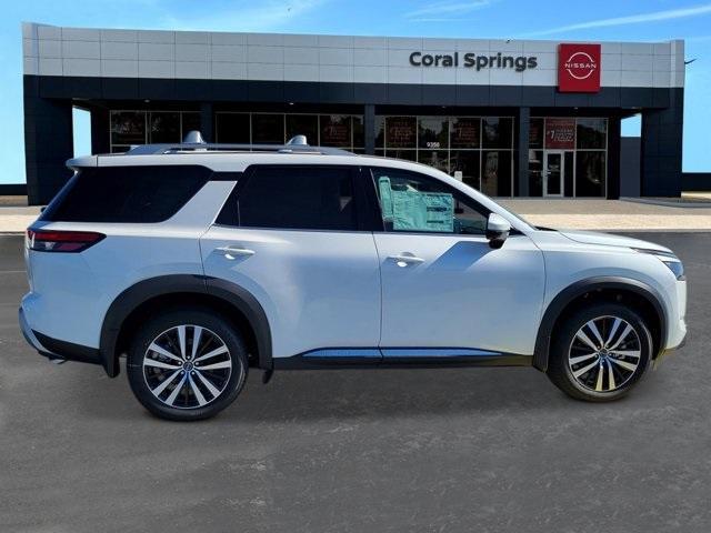 new 2025 Nissan Pathfinder car, priced at $42,085
