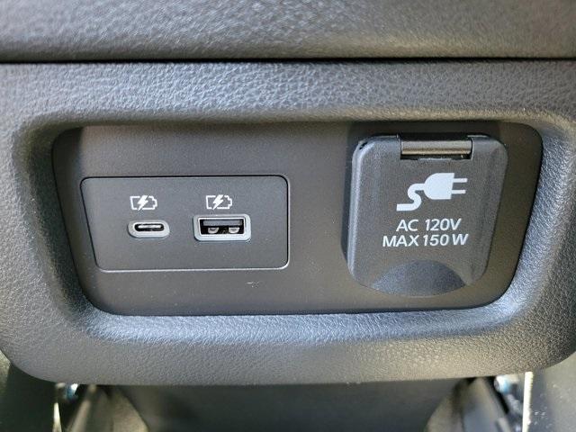 new 2025 Nissan Pathfinder car, priced at $42,085