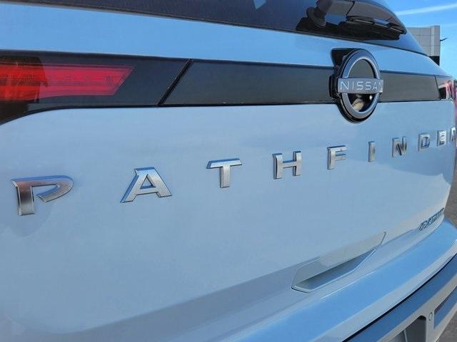 new 2025 Nissan Pathfinder car, priced at $42,085
