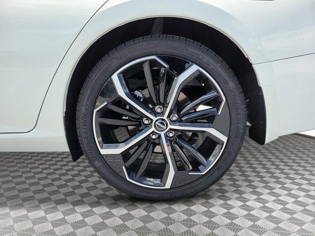 new 2025 Nissan Altima car, priced at $23,040