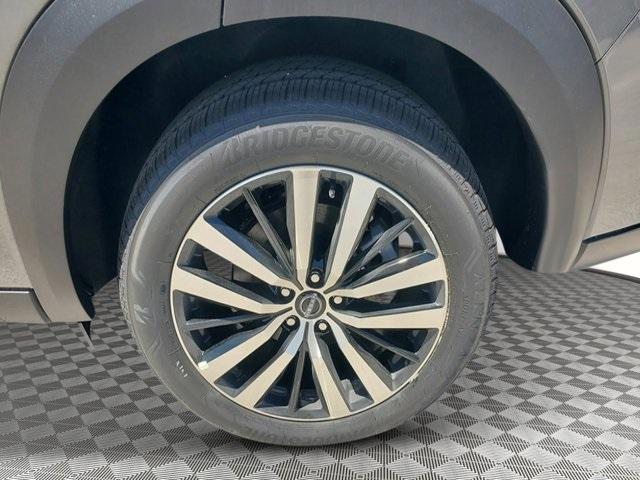 new 2025 Nissan Pathfinder car, priced at $41,360