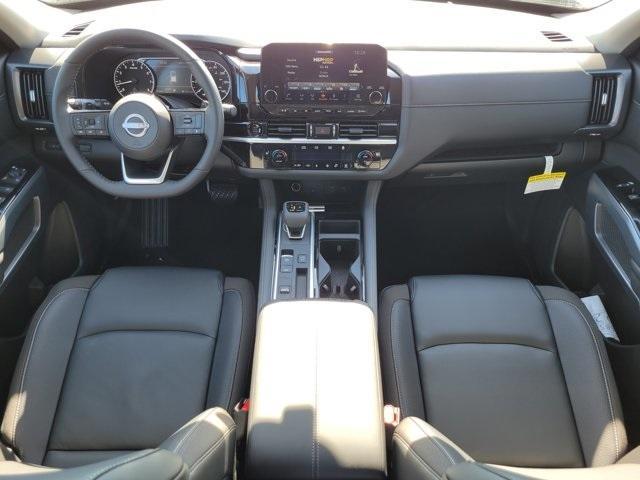 new 2025 Nissan Pathfinder car, priced at $38,065