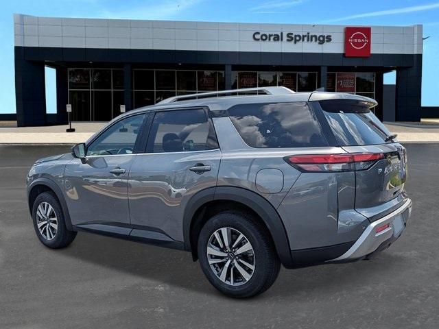 new 2025 Nissan Pathfinder car, priced at $38,065