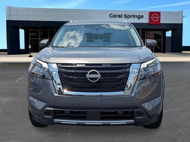new 2025 Nissan Pathfinder car, priced at $38,065