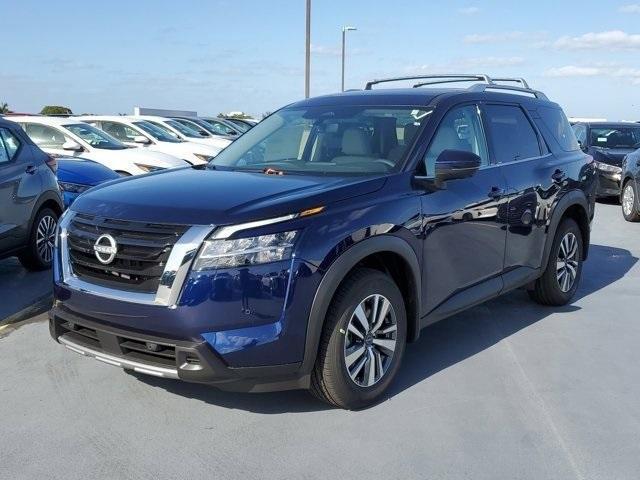 new 2025 Nissan Pathfinder car, priced at $40,352