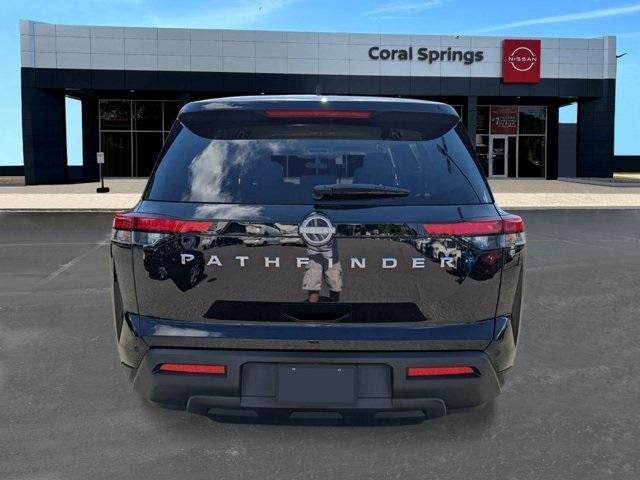 new 2025 Nissan Pathfinder car, priced at $35,021