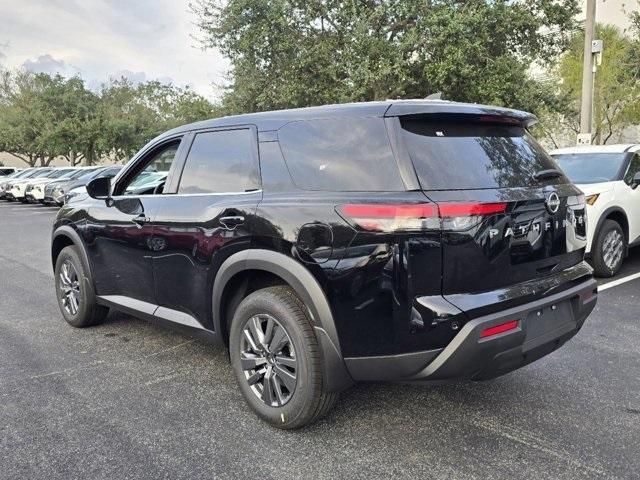 new 2025 Nissan Pathfinder car, priced at $34,521