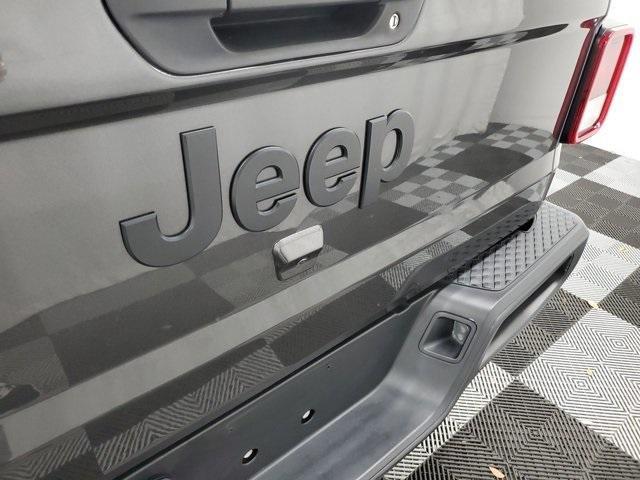 used 2023 Jeep Gladiator car, priced at $28,259