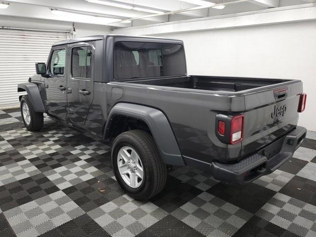 used 2023 Jeep Gladiator car, priced at $28,259