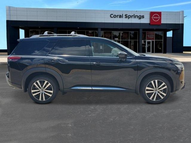 new 2025 Nissan Pathfinder car, priced at $47,319