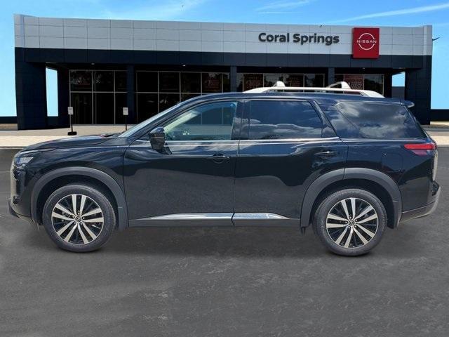 new 2025 Nissan Pathfinder car, priced at $47,319