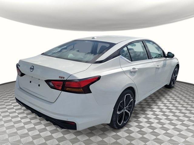 new 2025 Nissan Altima car, priced at $25,980