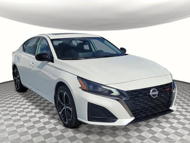 new 2025 Nissan Altima car, priced at $25,980