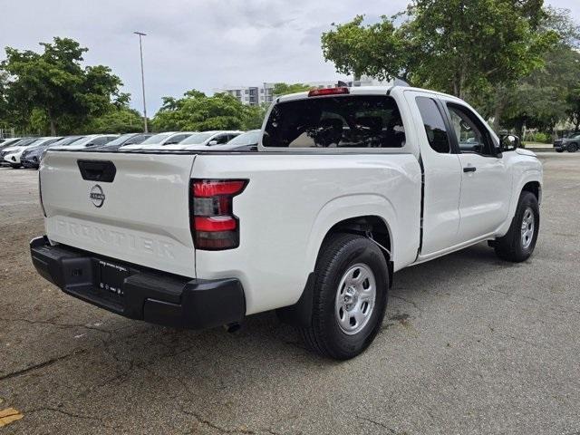 new 2025 Nissan Frontier car, priced at $31,336