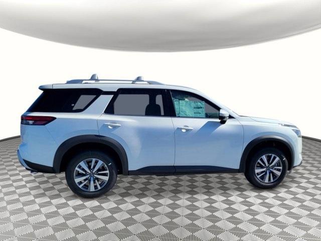 new 2025 Nissan Pathfinder car, priced at $34,040