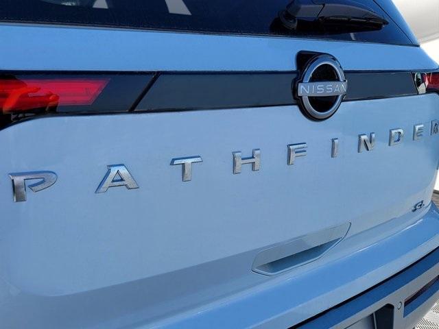 new 2025 Nissan Pathfinder car, priced at $34,040