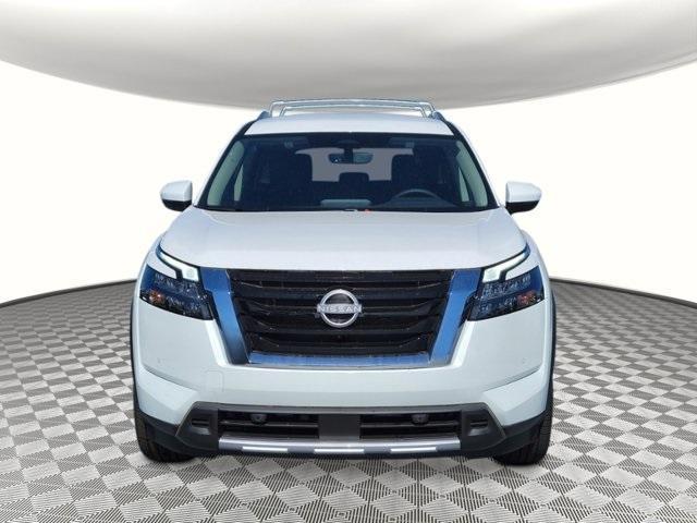 new 2025 Nissan Pathfinder car, priced at $34,040