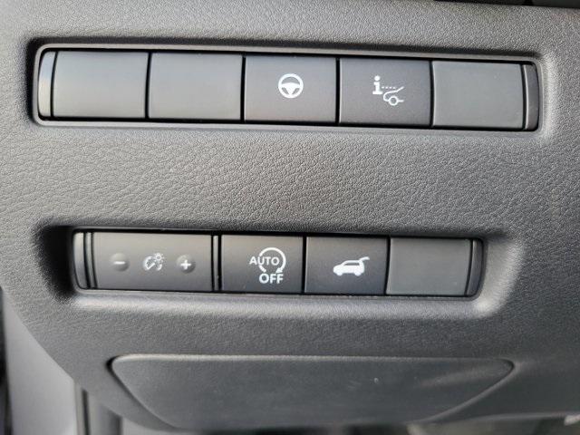 new 2025 Nissan Rogue car, priced at $36,663