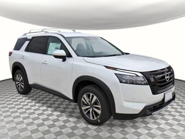 new 2025 Nissan Pathfinder car, priced at $34,875