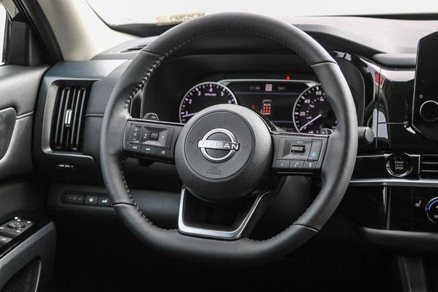 new 2025 Nissan Pathfinder car, priced at $34,875