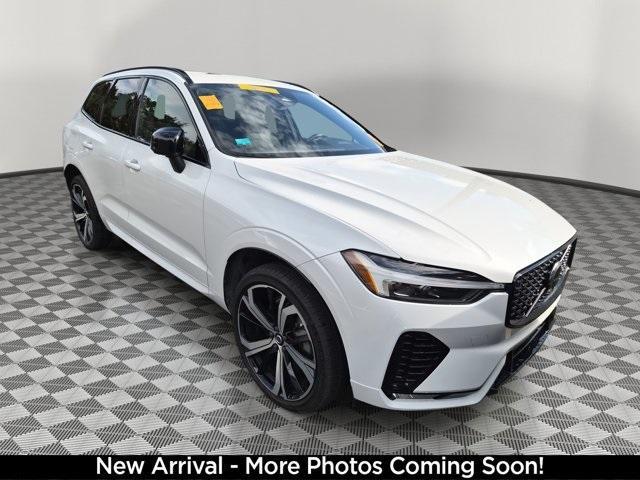 used 2022 Volvo XC60 car, priced at $33,788