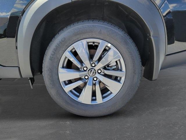 new 2025 Nissan Pathfinder car, priced at $40,070