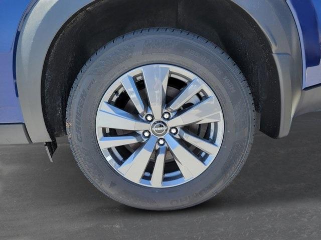 new 2025 Nissan Pathfinder car, priced at $38,284