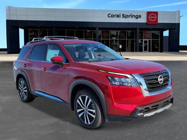 new 2025 Nissan Pathfinder car, priced at $46,360