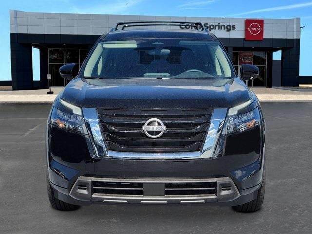 new 2025 Nissan Pathfinder car, priced at $38,221