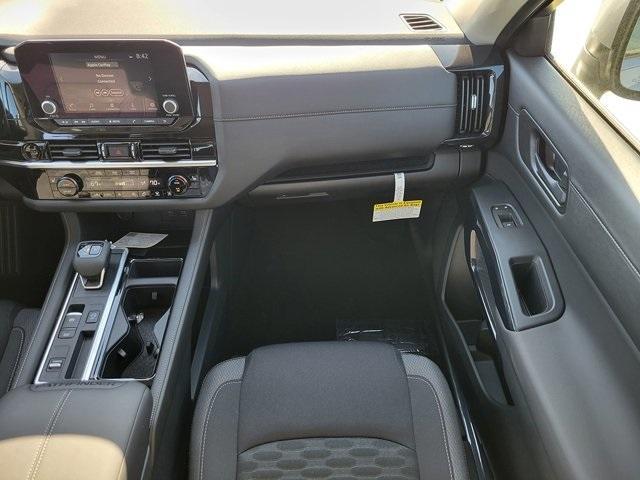 new 2025 Nissan Pathfinder car, priced at $38,221