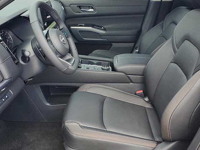 new 2025 Nissan Pathfinder car, priced at $39,744