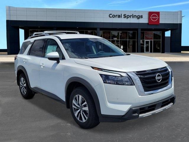 new 2025 Nissan Pathfinder car, priced at $39,744