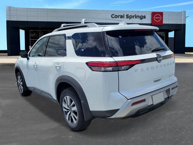 new 2025 Nissan Pathfinder car, priced at $39,744