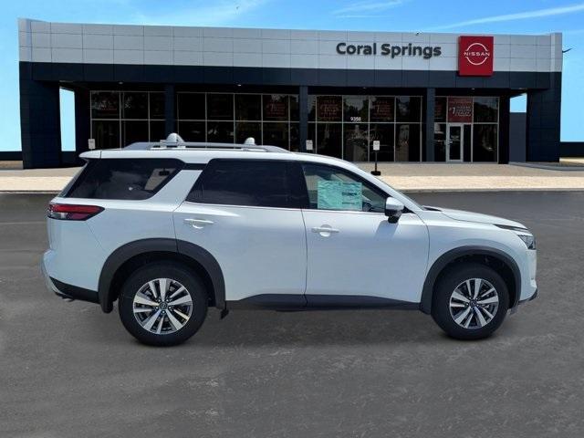 new 2025 Nissan Pathfinder car, priced at $39,744