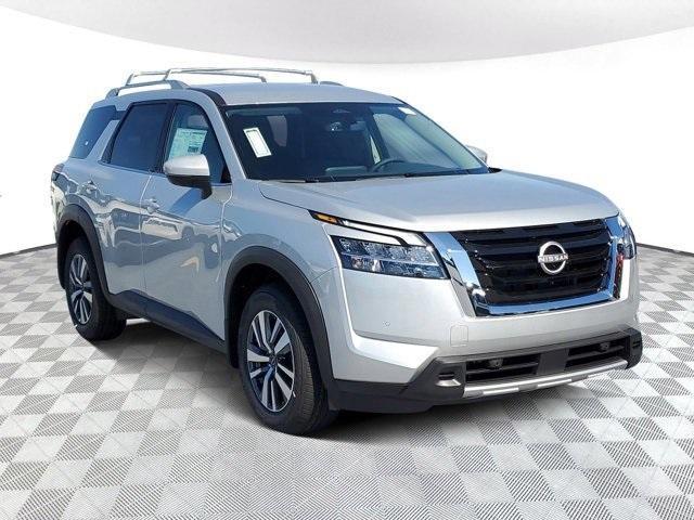 new 2025 Nissan Pathfinder car, priced at $40,352