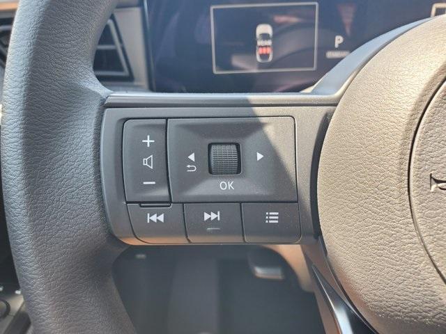 new 2025 Nissan Kicks car, priced at $24,997
