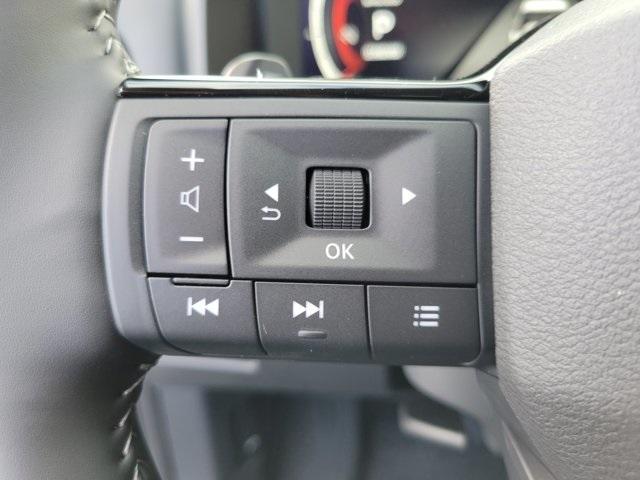 new 2025 Nissan Rogue car, priced at $33,332