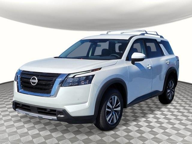new 2025 Nissan Pathfinder car, priced at $34,640