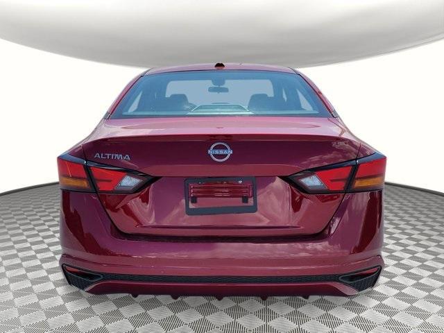 new 2025 Nissan Altima car, priced at $25,415