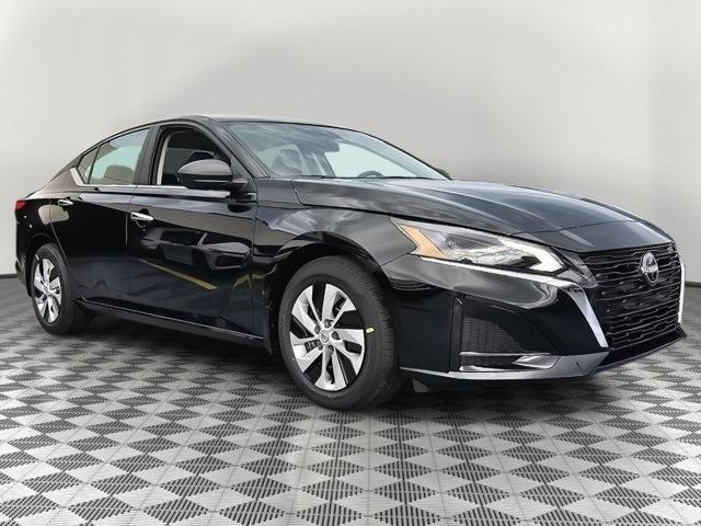 new 2025 Nissan Altima car, priced at $22,026