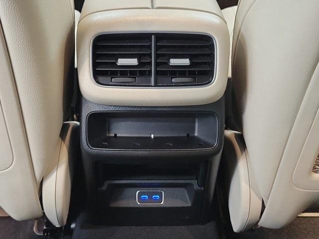 used 2024 Mercedes-Benz GLE 350 car, priced at $55,588