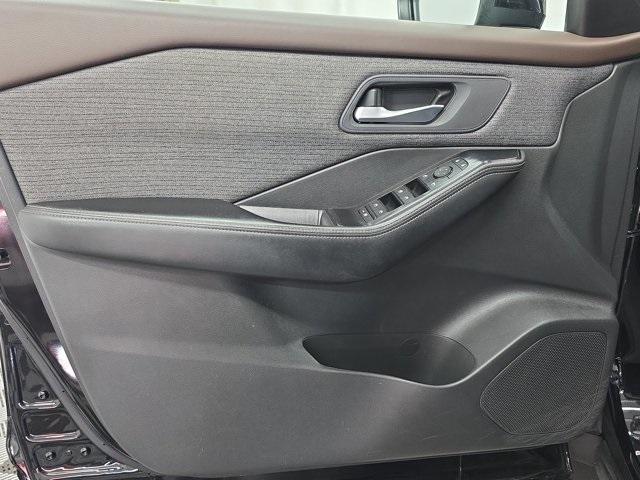 used 2023 Nissan Rogue car, priced at $21,690