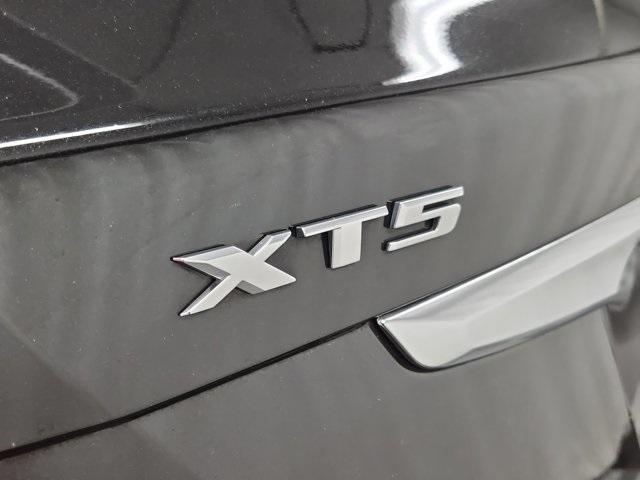 used 2019 Cadillac XT5 car, priced at $15,588