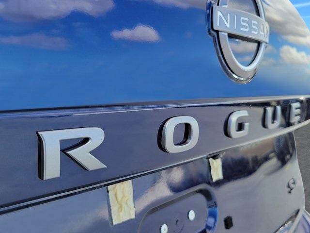 new 2025 Nissan Rogue car, priced at $31,025