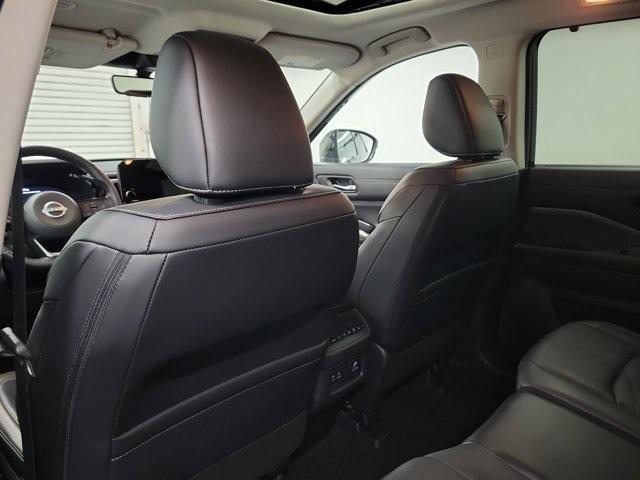 used 2023 Nissan Pathfinder car, priced at $37,288