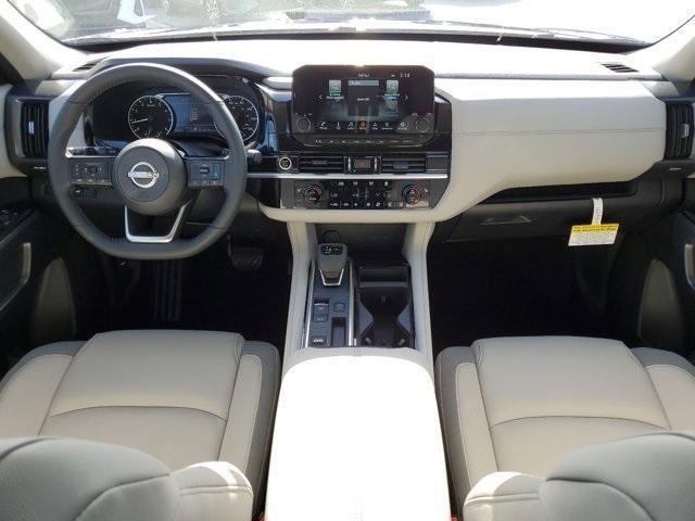 new 2025 Nissan Pathfinder car, priced at $39,895