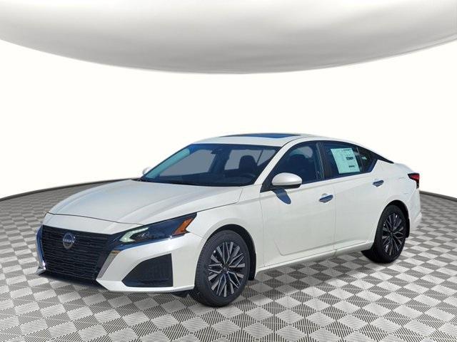 new 2025 Nissan Altima car, priced at $27,305